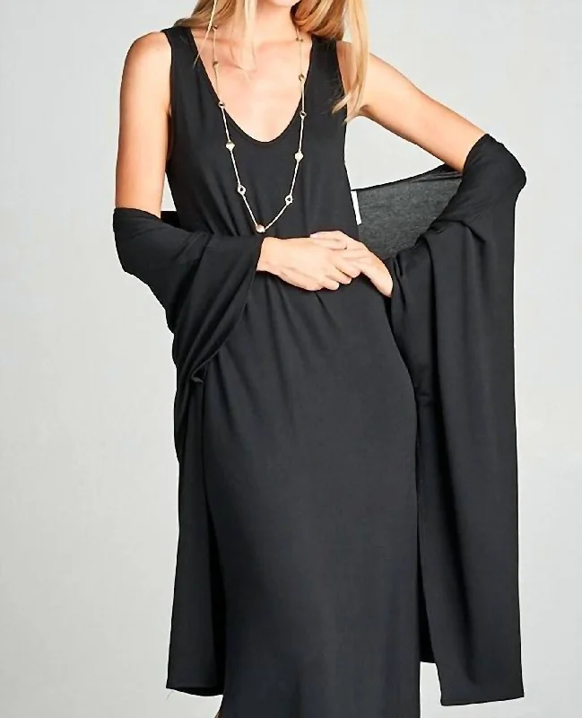 Dahlia Side Slit Maxi Dress In Black