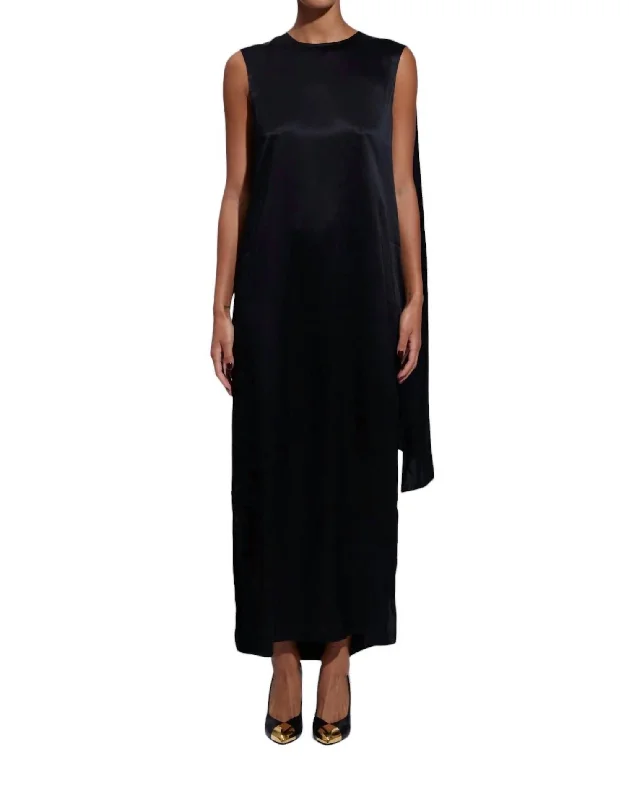 Matty Maxi Cape Dress In Black