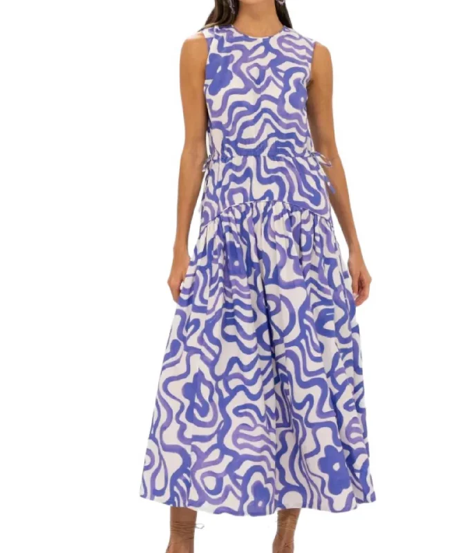 Sleeveless Piped Maxi Dress In Ashbury Print